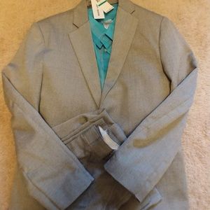 NWT Boys Geoffrey Beene Suit